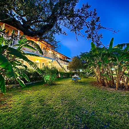 Artemis Hotel